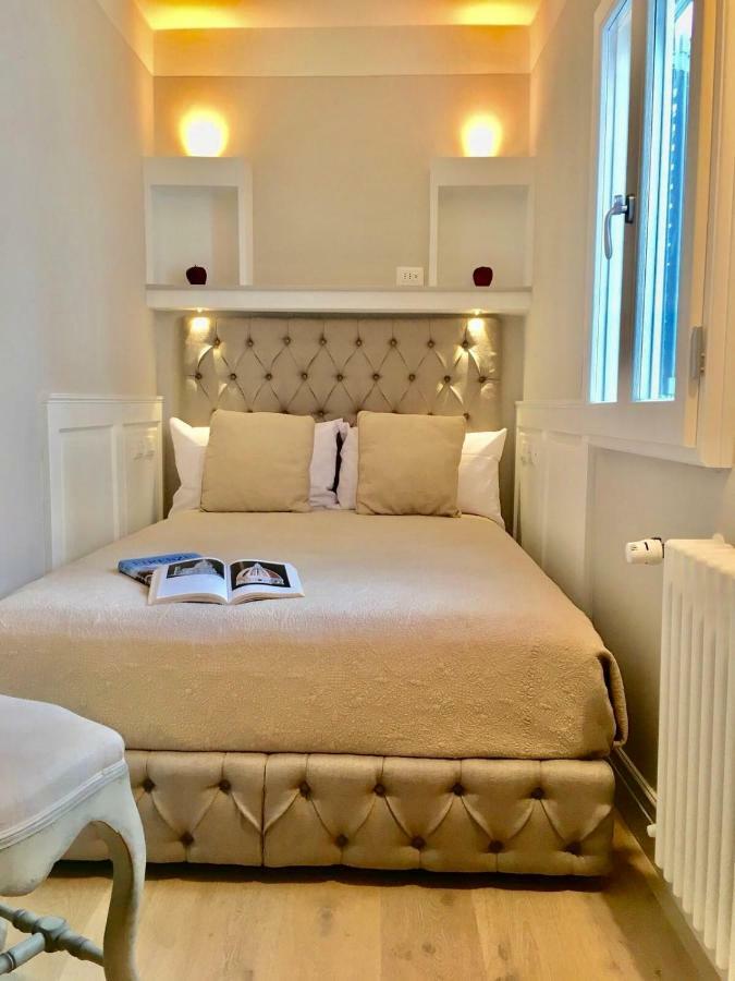 Booking Firenze Esterno foto