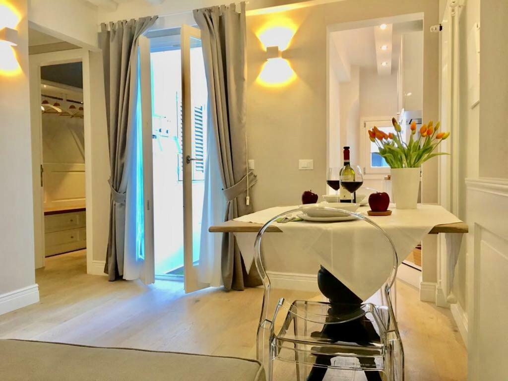 Booking Firenze Esterno foto
