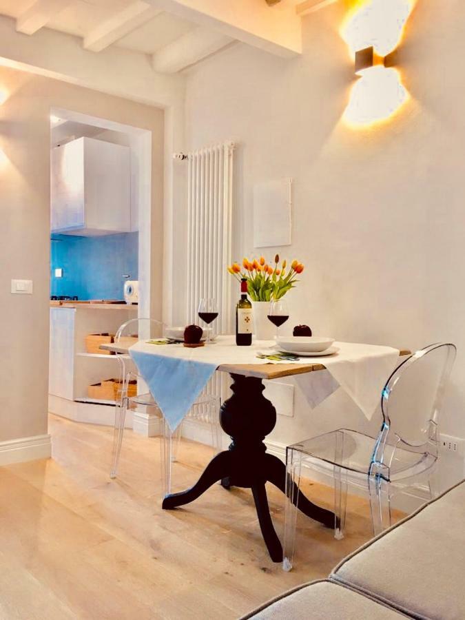 Booking Firenze Esterno foto