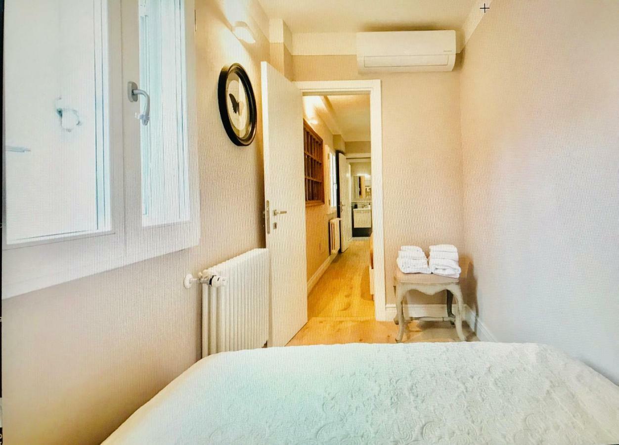 Booking Firenze Esterno foto