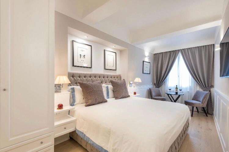 Booking Firenze Esterno foto